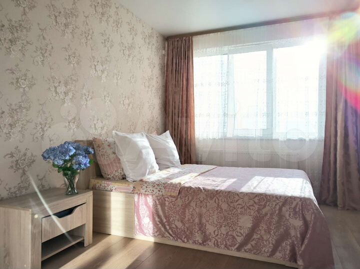 2-к. квартира, 85 м², 2/17 эт.