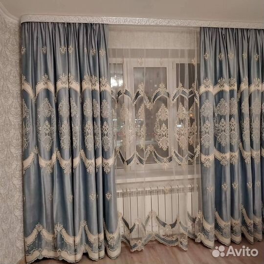 Шторы бархатные новые