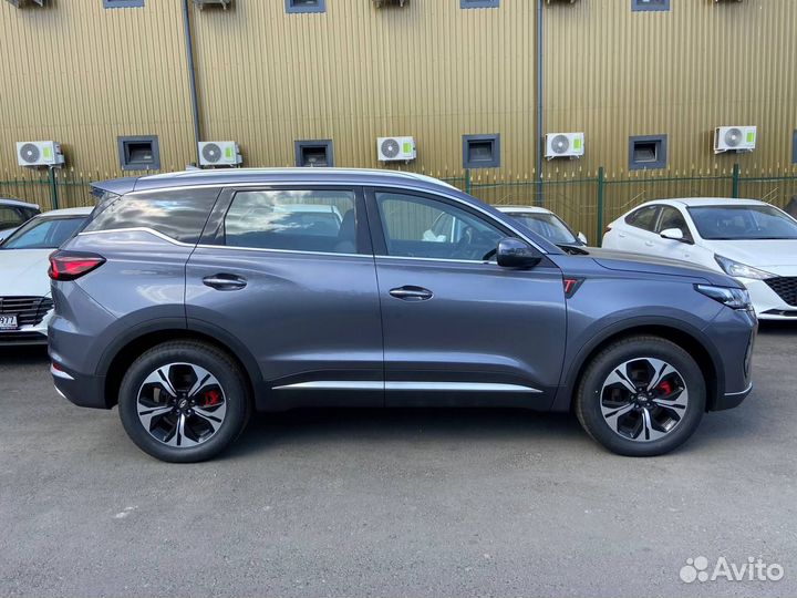 Аренда автомобиля Chery Tiggo 7 PRO MAX 4X4