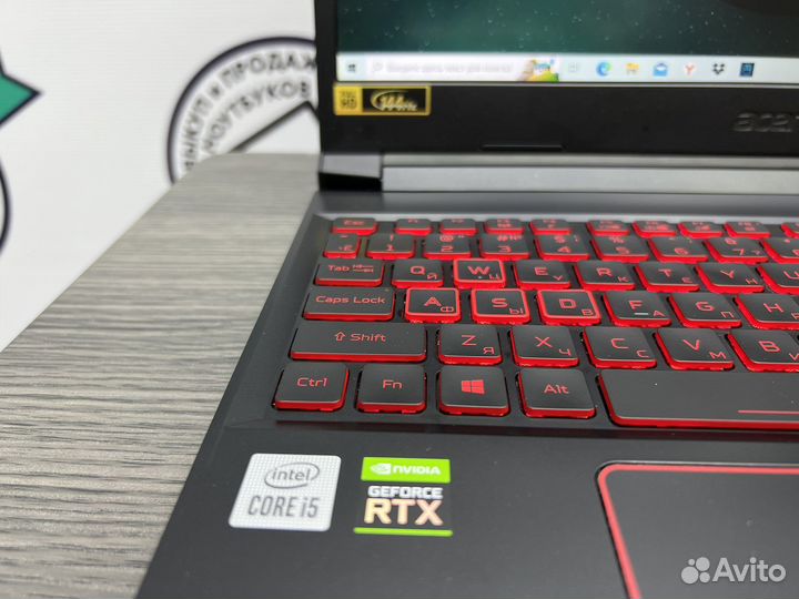 Мощный Nitro i5-10300 16Gb 144Hz RTX 3050Ti SSD512