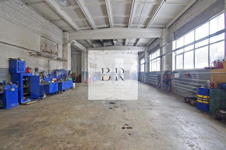Производство Склад Теплое Фура заходит Офис 430 м²