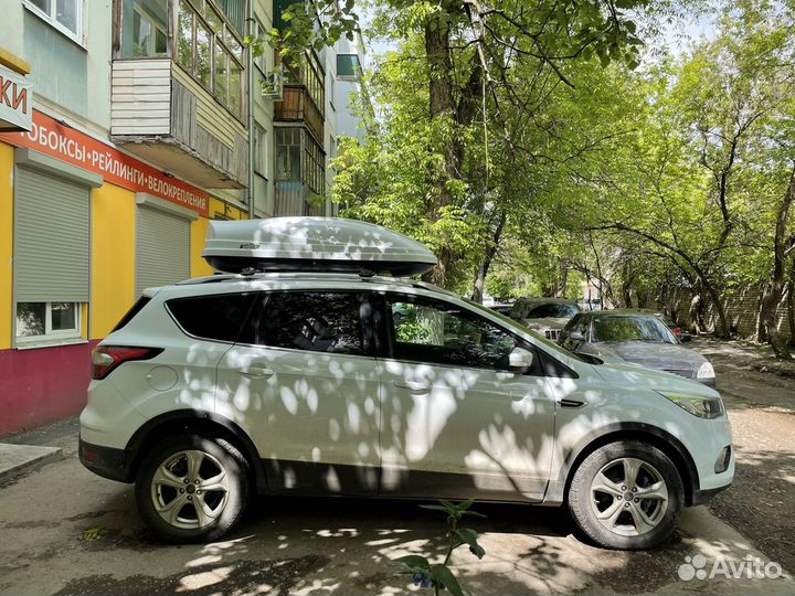 Автобокс на крышу Koffer 430 (белый глянец)