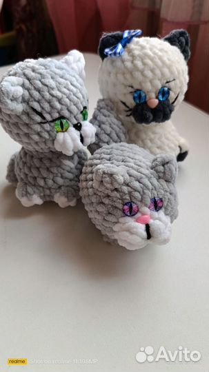 Брелки яркие, хаски, лисы, котики. Ручная работа