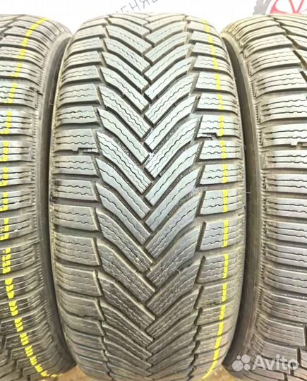 Michelin Alpin 6 205/55 R17 92N