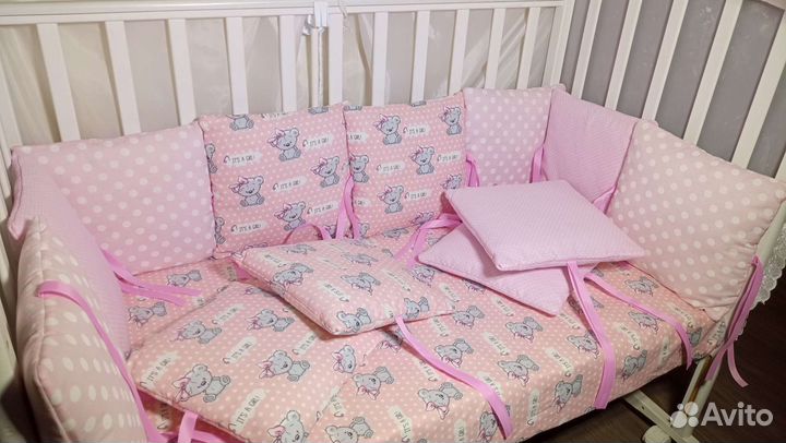 Бортики в детскую кроватку новые