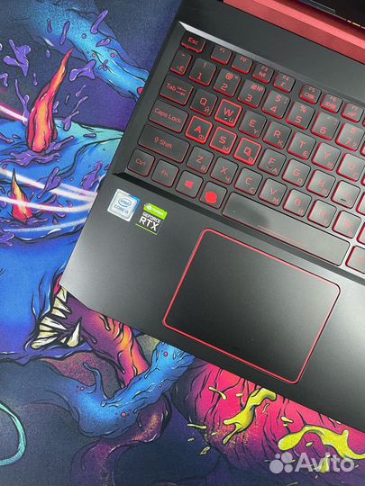 Acer nitro i5 9300H RTX 2060 Ram 8 GB 256 GB