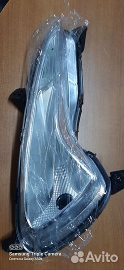 Продаю фару противотуманную правую Hyundai Solaris