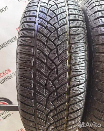 Goodyear UltraGrip 215/60 R16 N