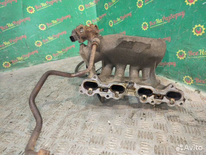 Впускной коллектор Mazda 626 GF 1.8 Л 1993