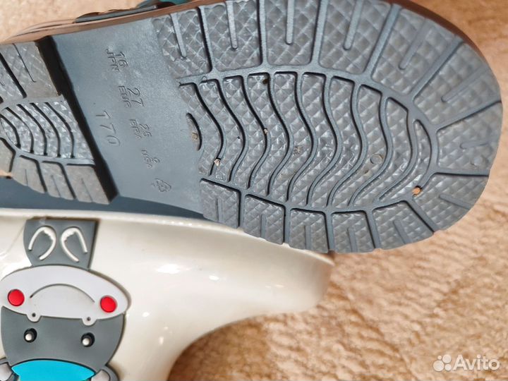 Резиновые сапоги