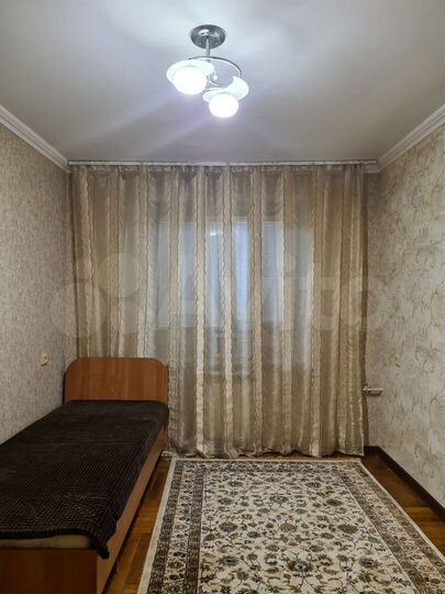 2-к. квартира, 56 м², 5/5 эт.