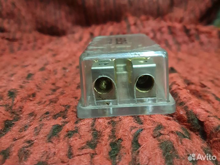 Предохранитель для автомузыки 200А