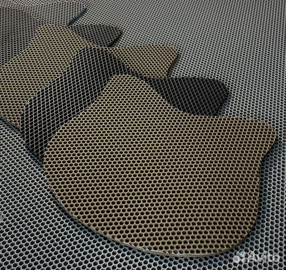 Коврик Эва под миску кошке