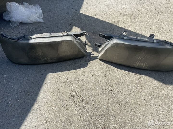 Фары nissan bluebird u14