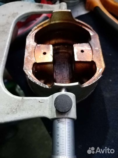 Поршень Subaru EJ20 EJ22