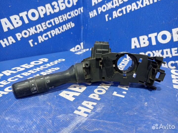 Переключатель поворотов Toyota Camry 40 седан 2008