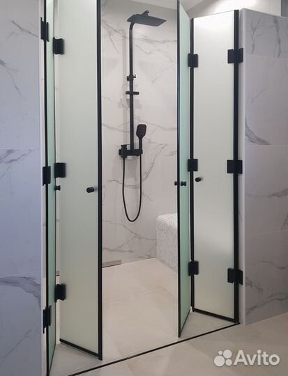 Стеклянная перегородка