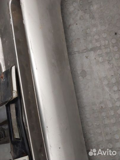 Бампер передний Mitsubishi Pajero