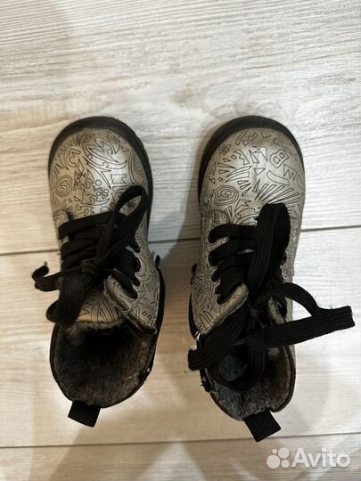 Ботинки демисезонные для девочки 23