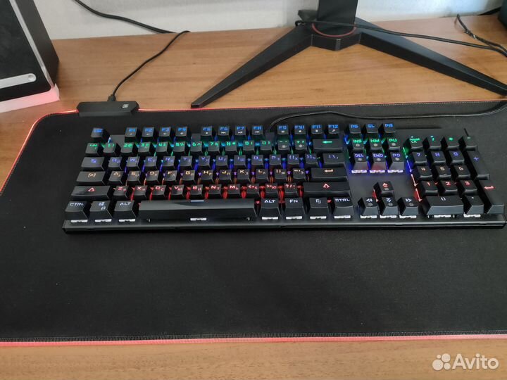 Механическая клавиатура oklick vortex 940g