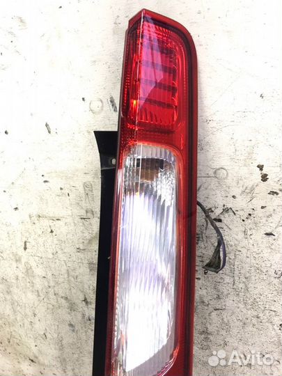 Фонарь задний правый Ford Focus 2 хетчбэк 5-ти дв