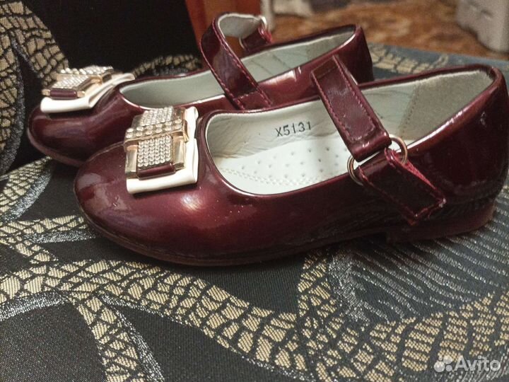 Туфли для девочки 27 размер