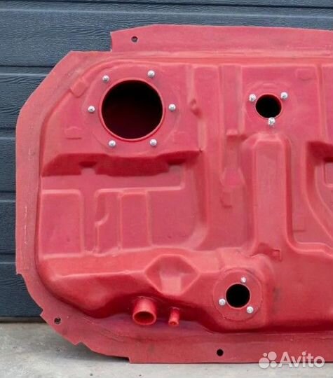 Бак бензобак Mitsubishi Lancer 9