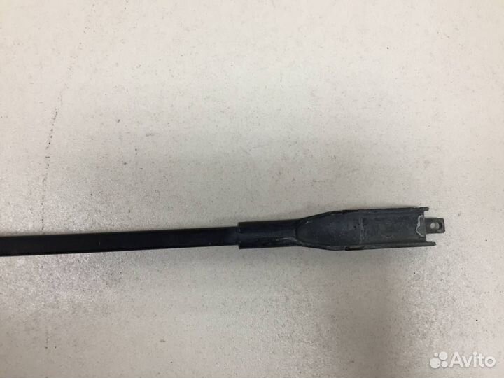 Поводок стеклоочистителя передний правый Opel Cors