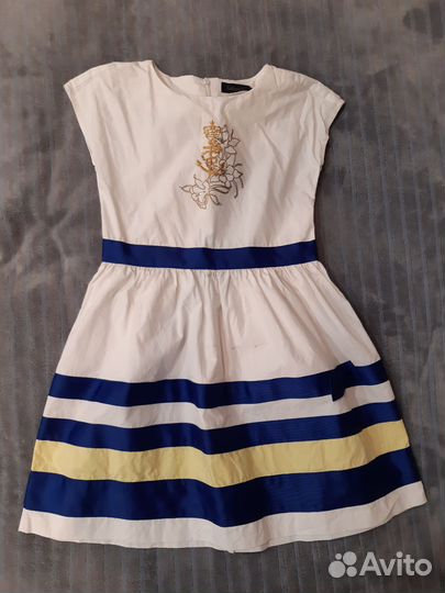 Платье нарядное 128р