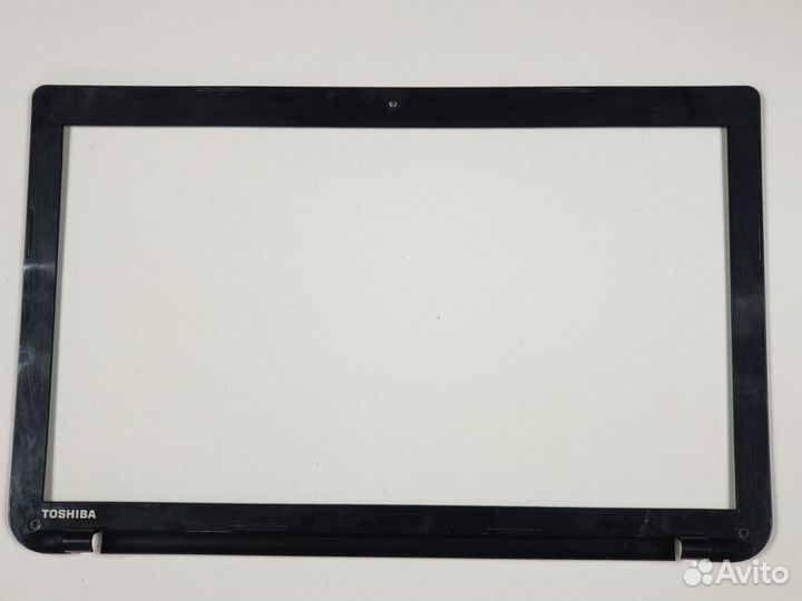 Рамка экрана Toshiba Satellite L850D