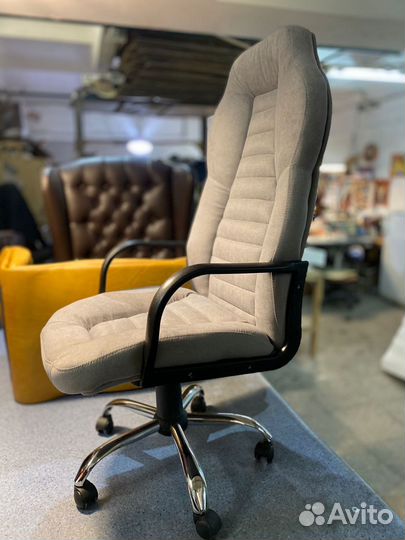 Компьютерное кресло