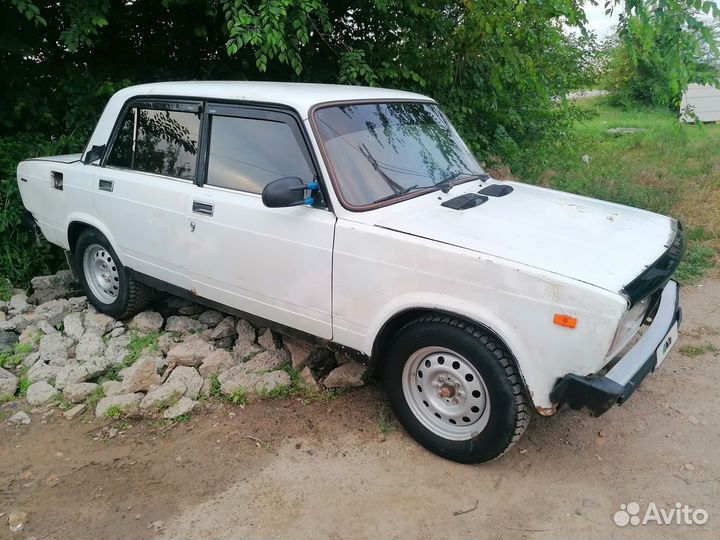 ВАЗ 2105 1.5 МТ, 1999, 150 000 км