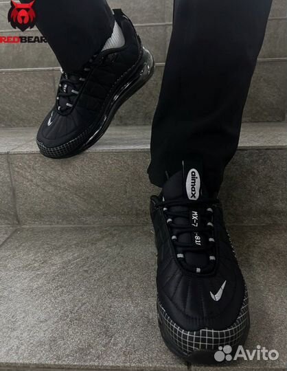 Кроссовки Nike