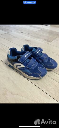 Кроссовки на мальчика