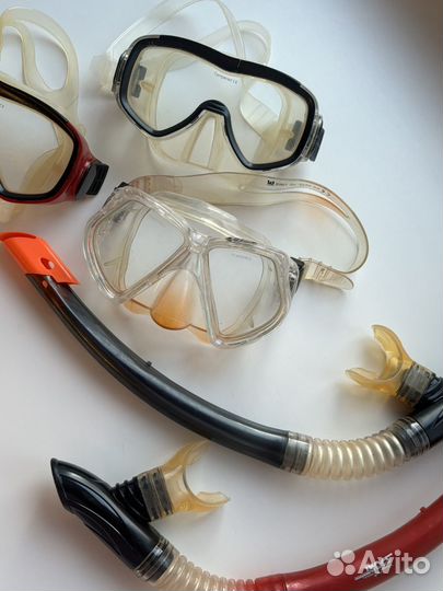 Маска для подводного плавания с трубкой