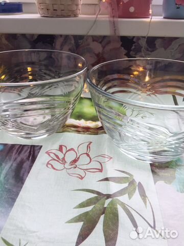 Две глубоких салатницы (Россия)