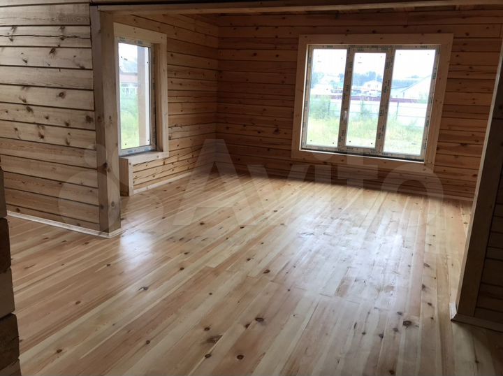 Дом 157 м² на участке 6 сот.