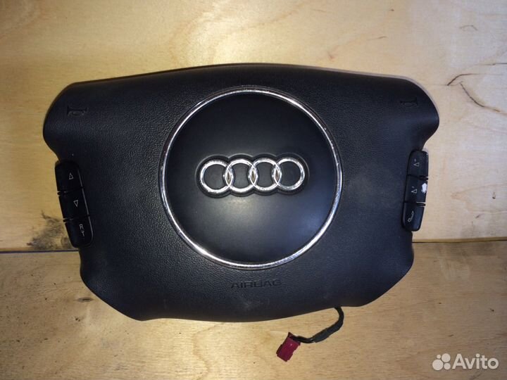 Руль + подушка Audi A8 (D2) long 4.2