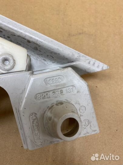 Обшивка стойки задняя левая Audi A4 B8 cala 2008