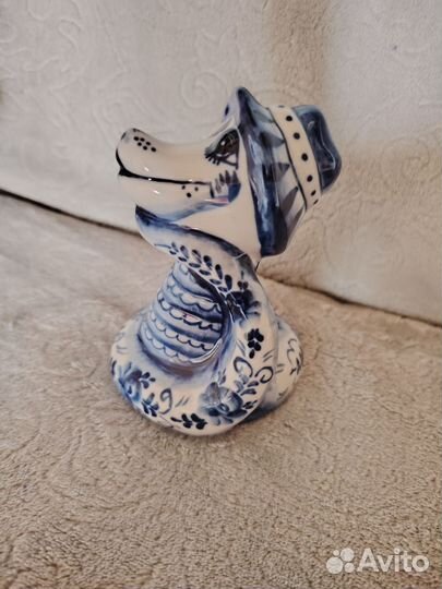 Фигурка гжель