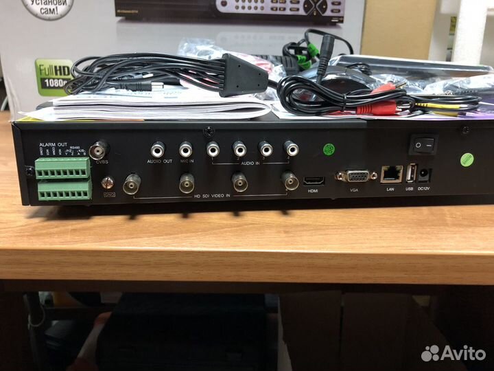 4-канальный HD-SDI видеорегистратор