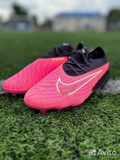 Бутсы Nike Phantom GX pink