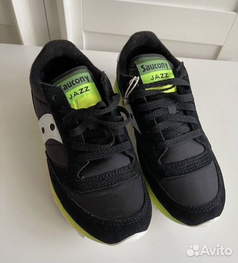 Кроссовки новые Saucony Jazz