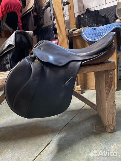 Конкурное седло