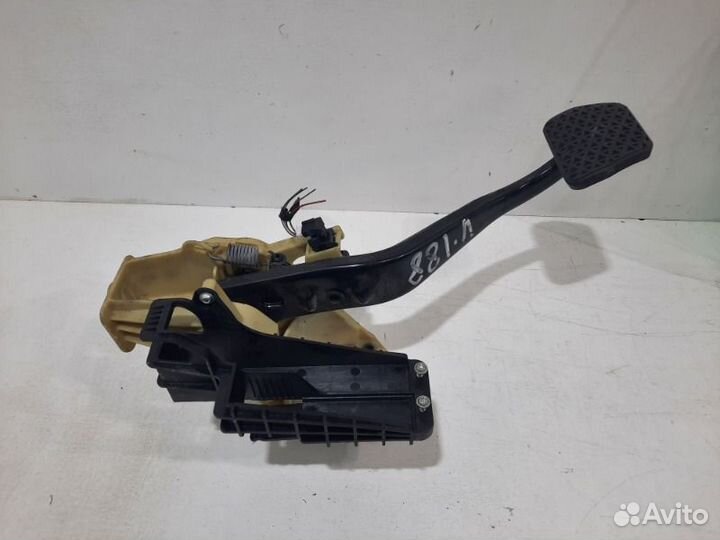 Педаль тормоза Bmw 5Er F10 2009-2017