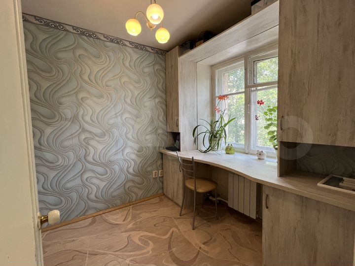 2-к. квартира, 43 м², 2/5 эт.