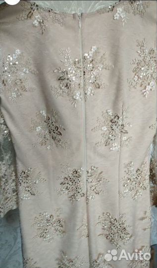 Вечернее платье