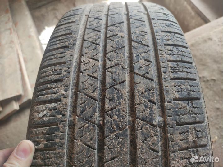 Hankook Dynapro HP2 RA33 235/55 R19