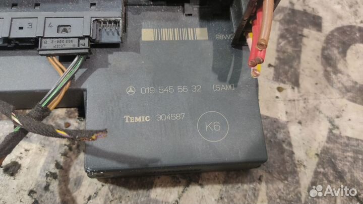 Блок SAM предохранителей Mercedes W208