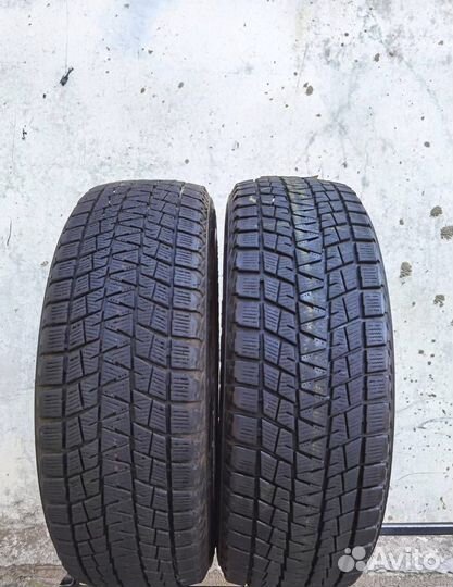 Bridgestone Blizzak DM-V1 225/65 R17 102R